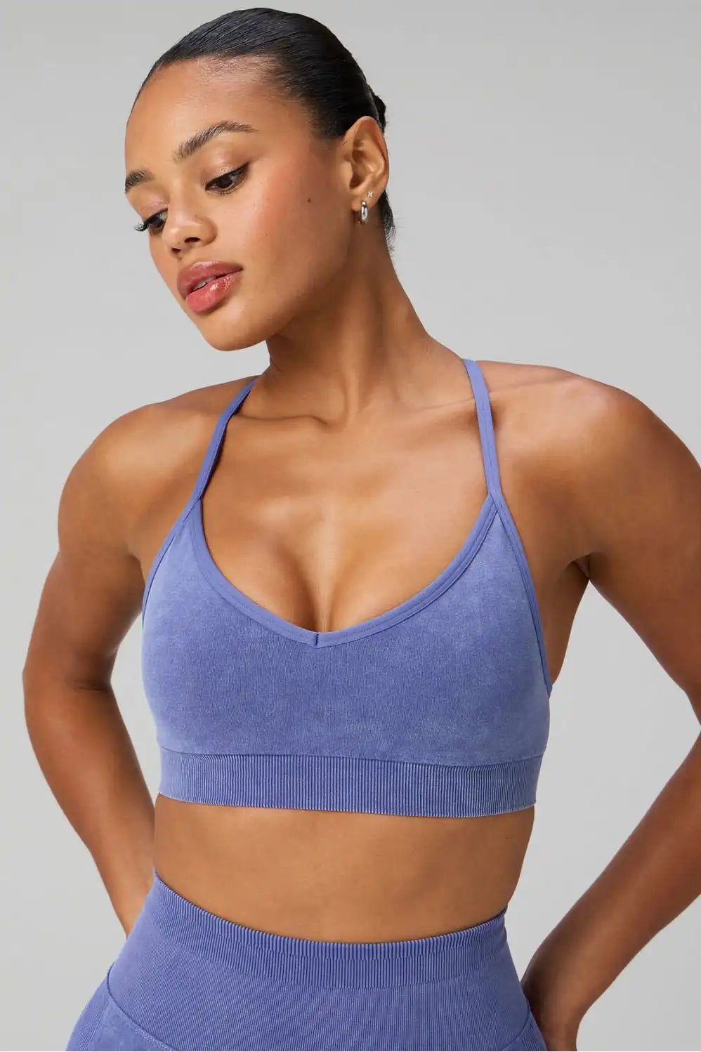 Seamless V-Neck Low Impact Bra