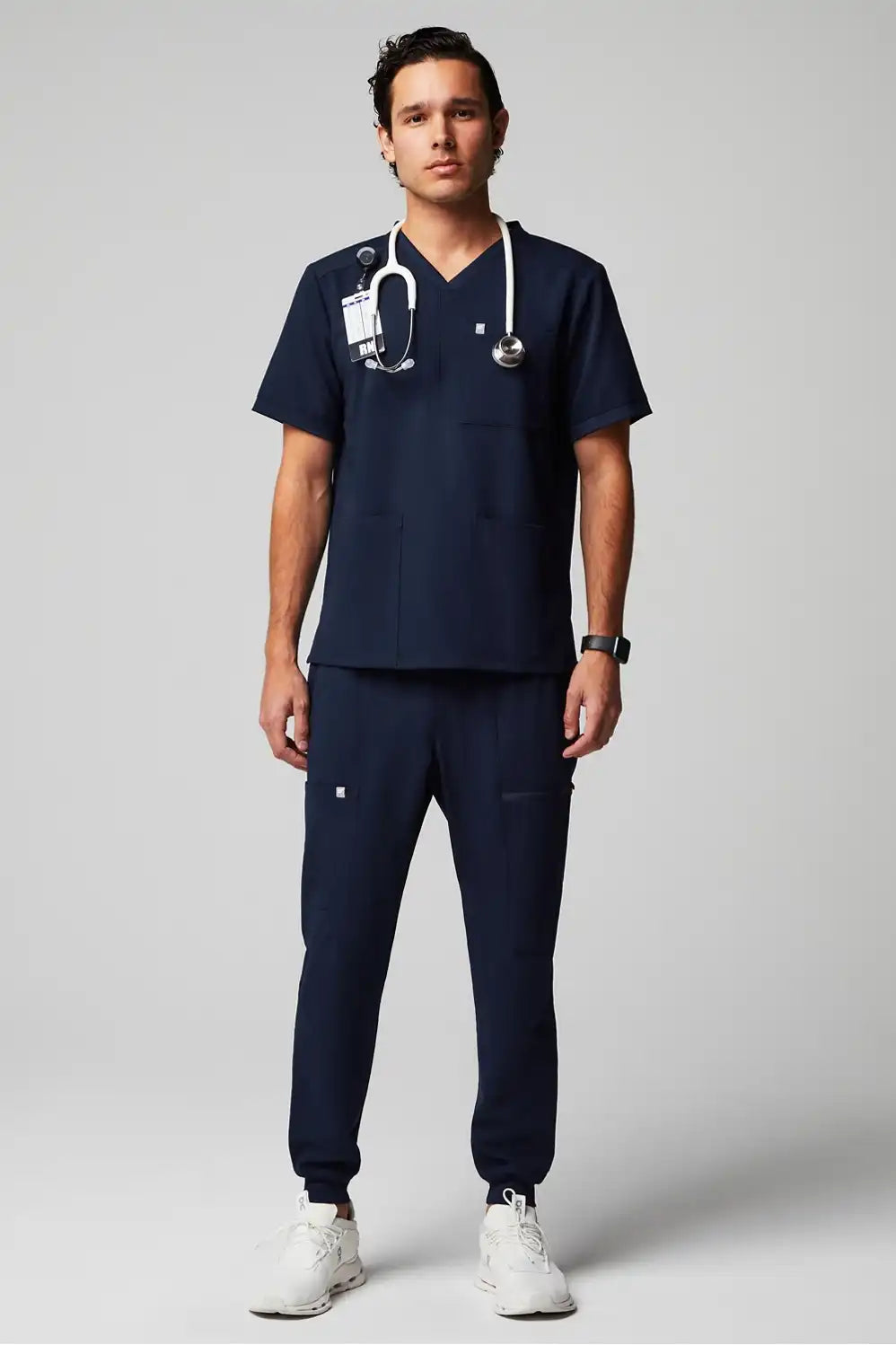 Max 4-Pocket Top + All-Shift Jogger Set