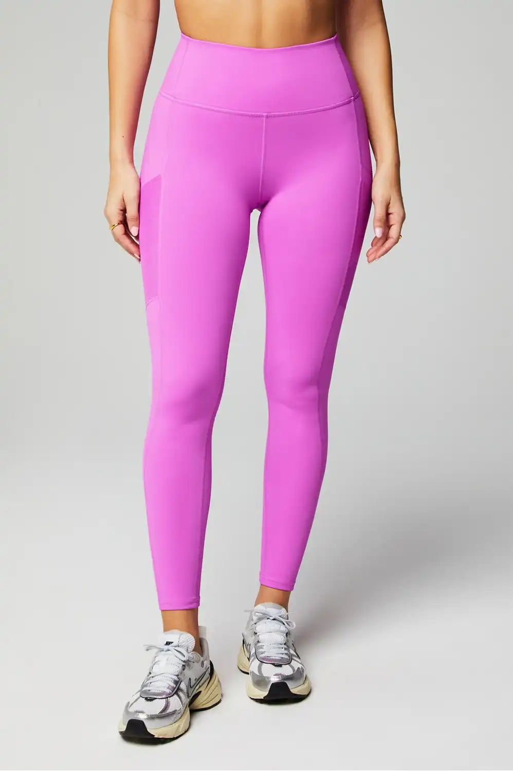 On-The-Go PowerHold® High-Waisted Legging