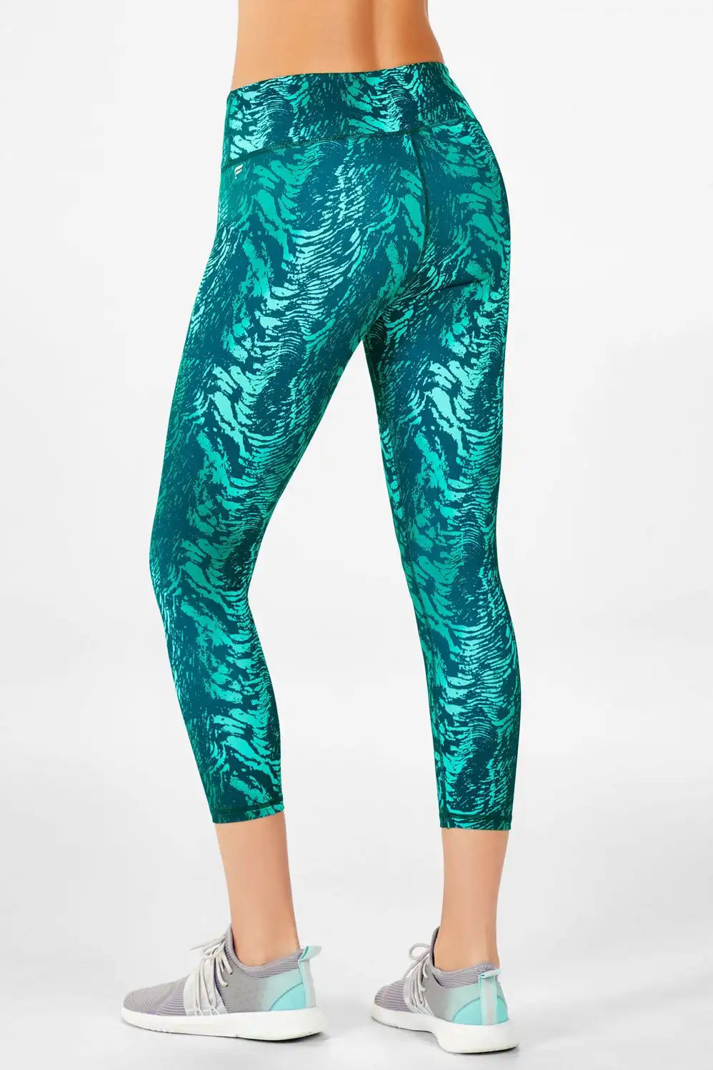 Define PowerHold® Mid-Rise Capri