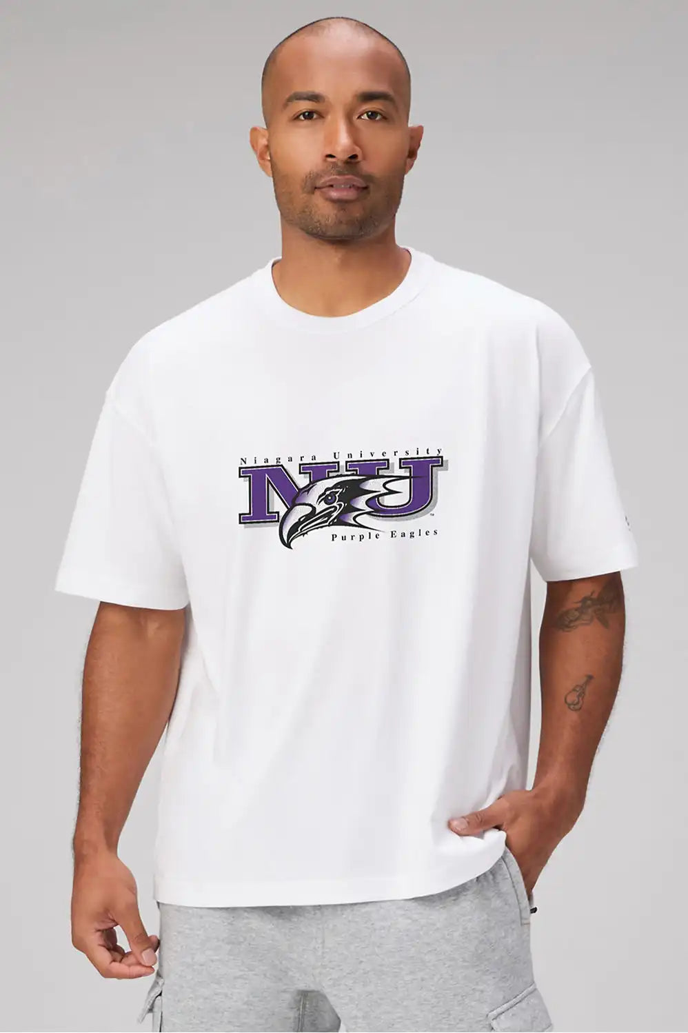 Niagara University The Effortless Oversized Tee