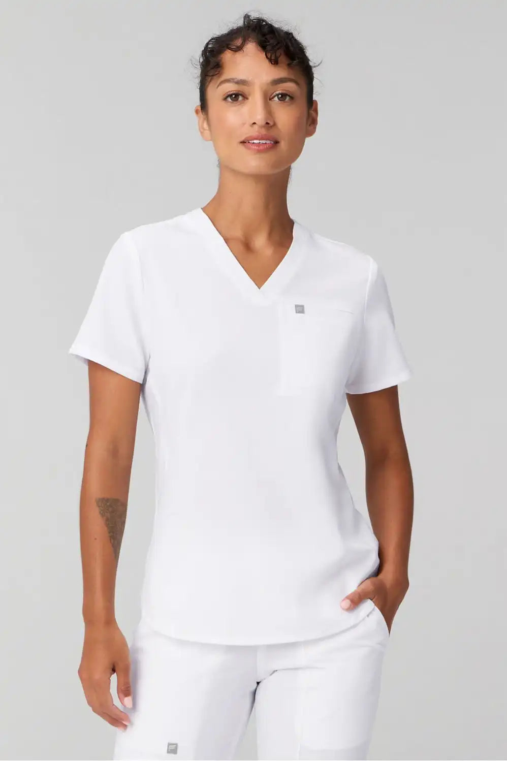 Vital 1-Pocket Scrub Top